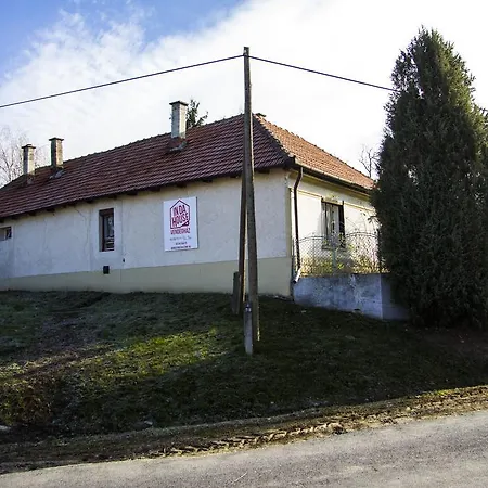 Indahouse Vendeghaz * Pere
